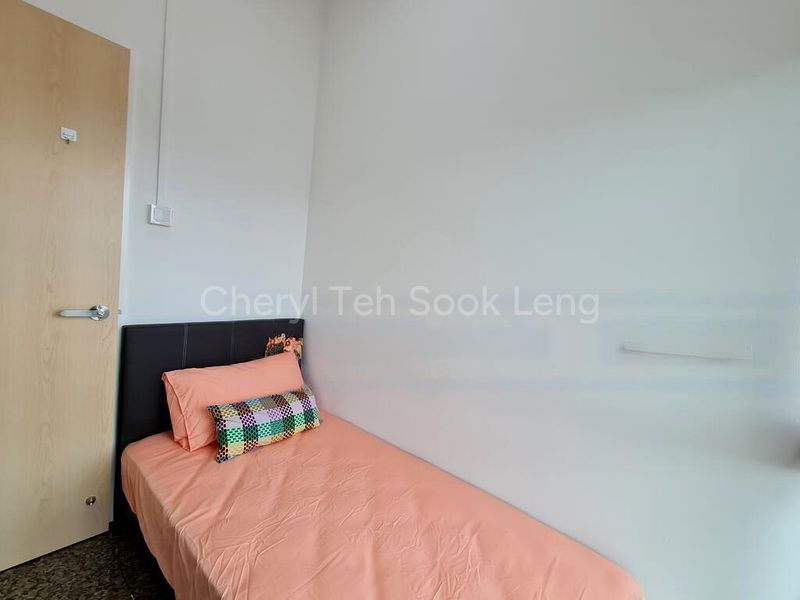 Common Room (Condo) for Rent in  Oleanas Residence - Image 2